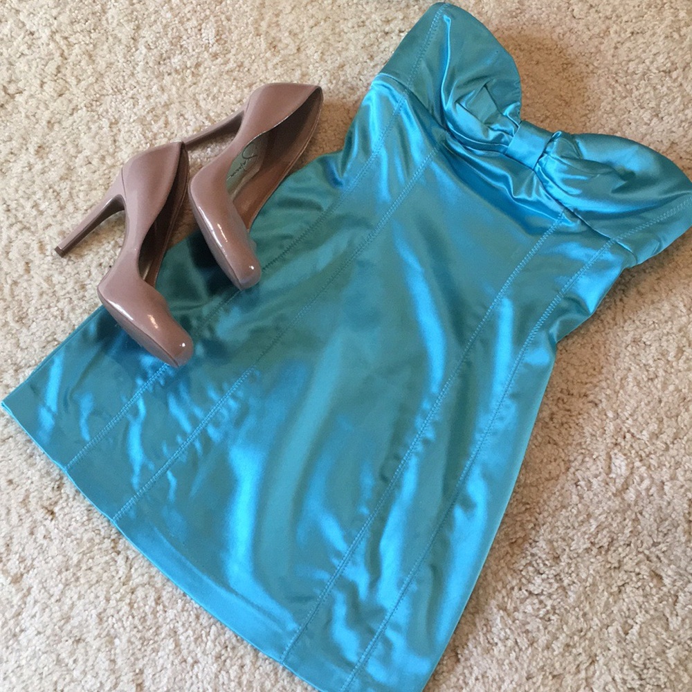 Bebe shiny aqua strapless dress